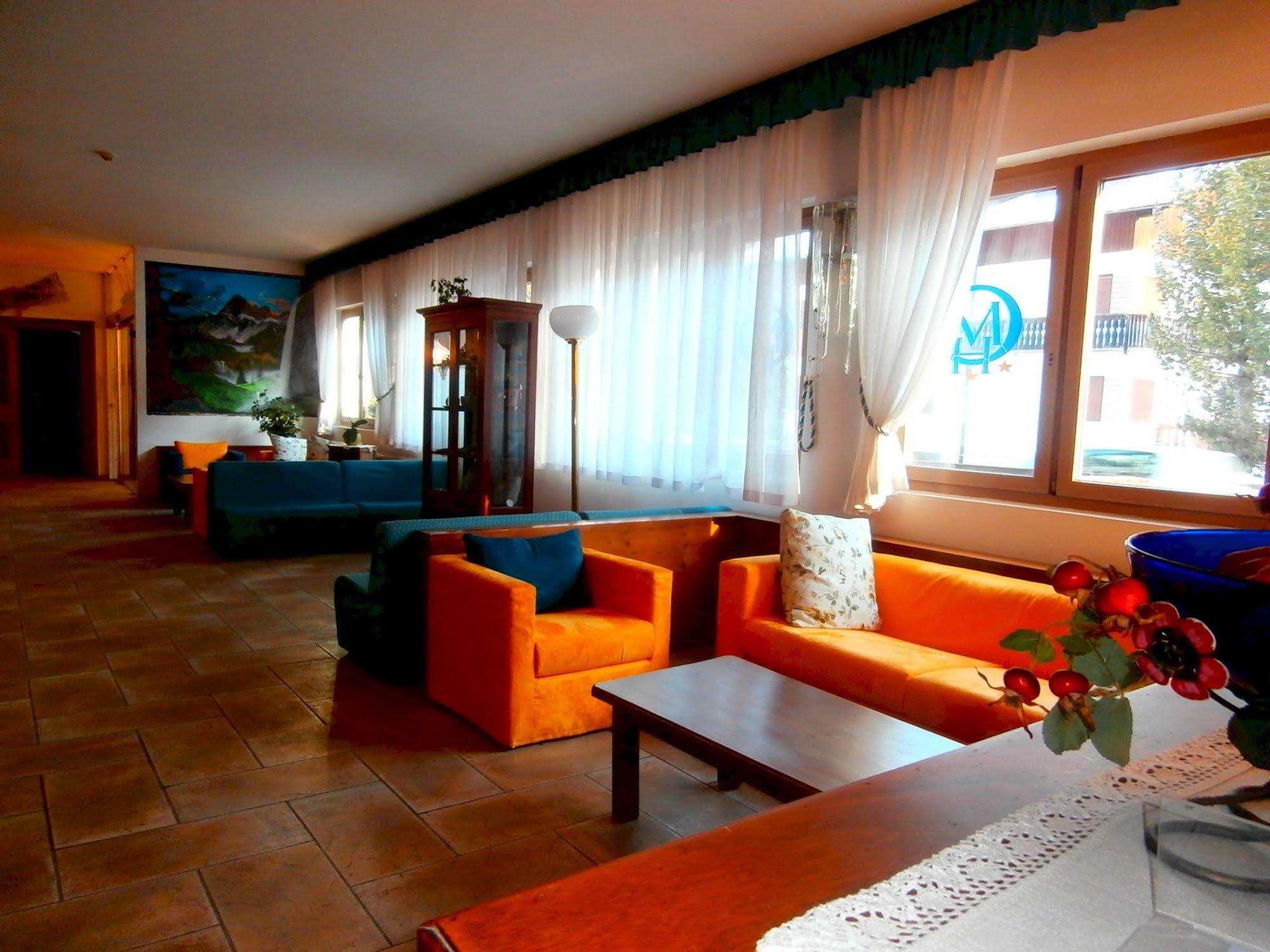 Hotel Orsa Maggiore 팔카데 외부 사진